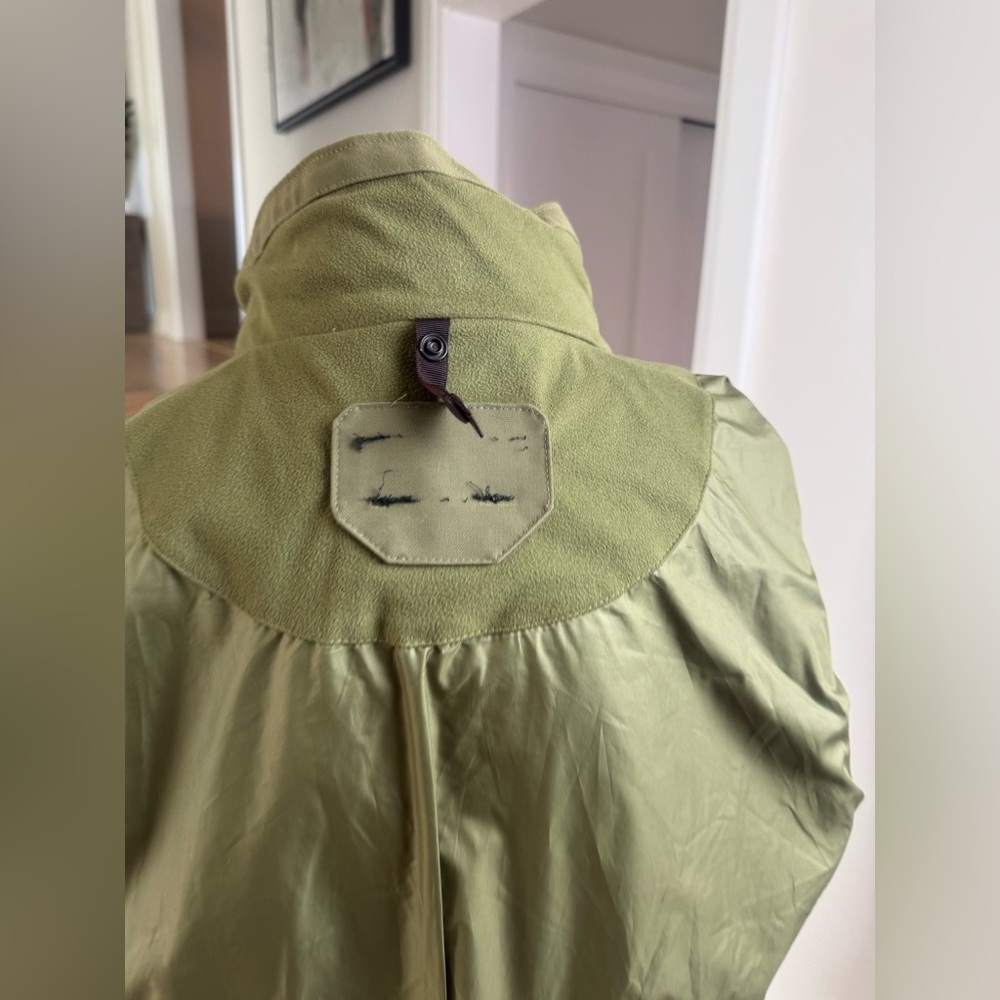 Patagonia Olive Green Waterproof Parka Jacket Size L/XL - Picture 7 of 12